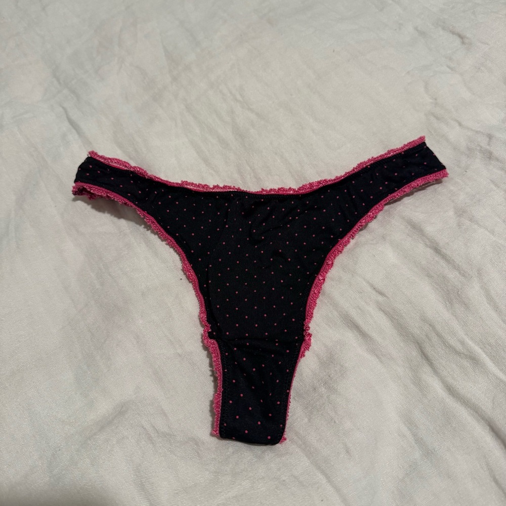 Victoria’s Secret Women's Black Thong Panty with Pink Dot Trim